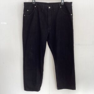 Wrangler Premium Quality black denim relaxed fit straight leg jeans 44 x 30